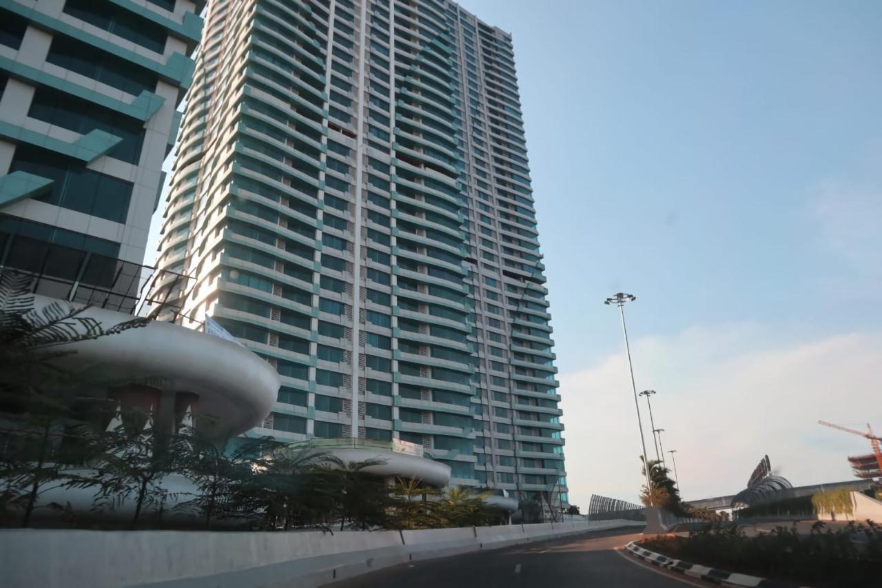 Apartemen Grand Kamala Lagoon Studio By Bonzela Property Bekasi Dış mekan fotoğraf